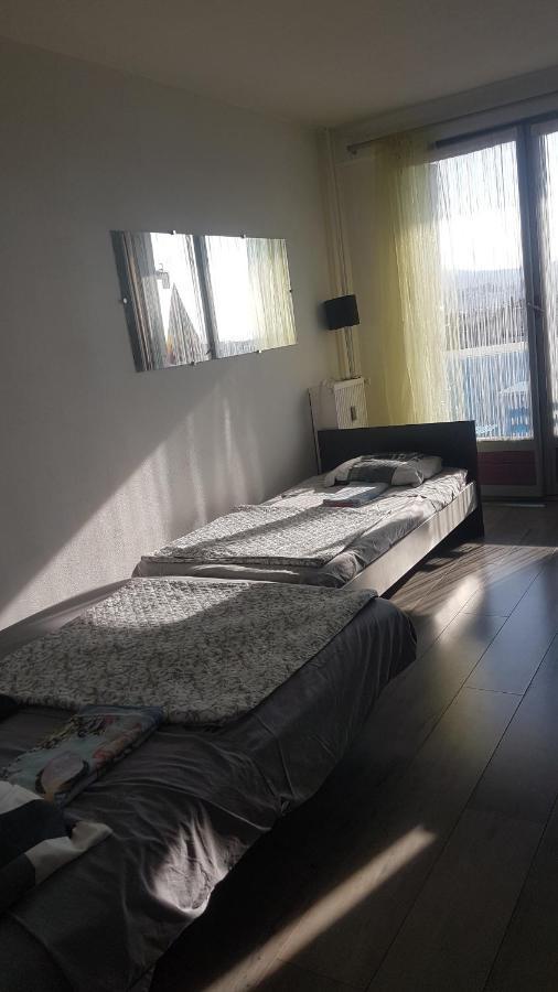 Apartamento Studio 3 Personnes Jolie Vue Proche Gare 11 Ave Paul Arene Niza Exterior foto
